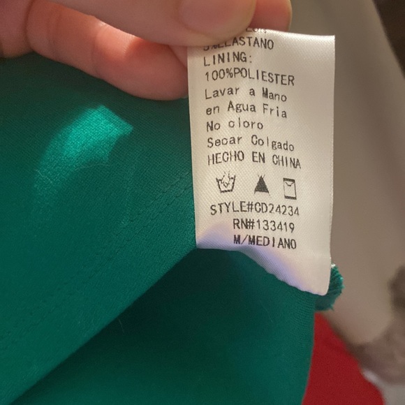 Green Dress - Picture 3 of 3